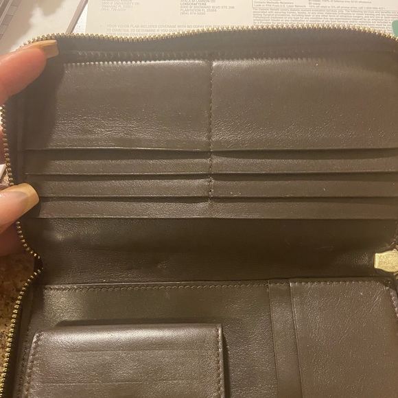 OVO Wallet - Picture 7 of 10